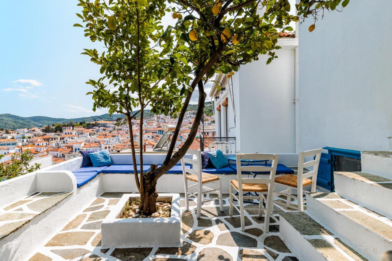 Вилла The Lemon Tree House Скопелос Экстерьер фото